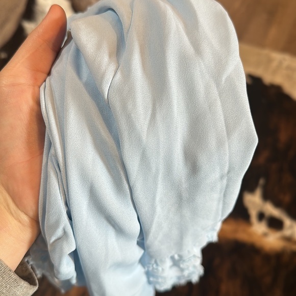 Cute blouse - Picture 5 of 5